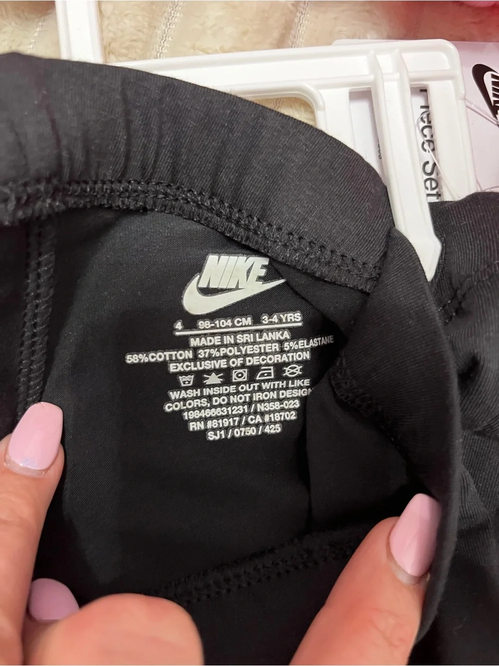 Nike Pink Sweatshirt with Black Pants Set Girls Size 4